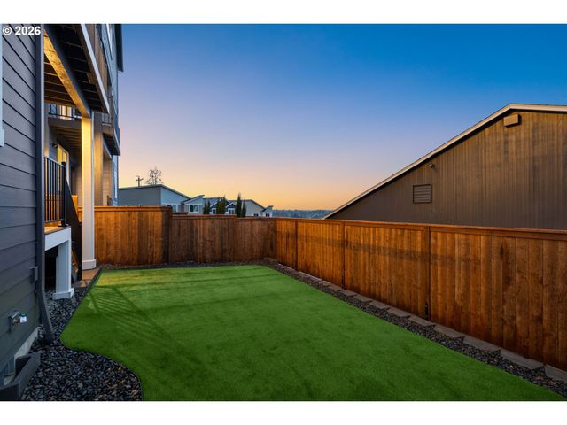19901 Sw Lou Ln Model, Beaverton, OR 97007