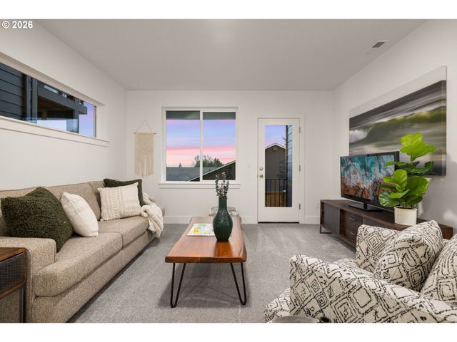 19901 Sw Lou Ln Model, Beaverton, OR 97007