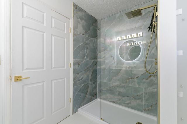 924 Carpenter Street, Columbus, OH 43206