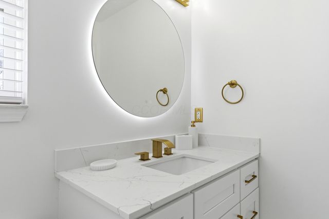 924 Carpenter Street, Columbus, OH 43206