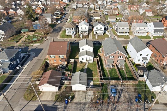 924 Carpenter Street, Columbus, OH 43206