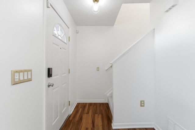 924 Carpenter Street, Columbus, OH 43206