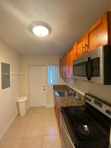 701 82nd St 1, Miami Beach, FL 33141