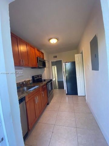 701 82nd St 1, Miami Beach, FL 33141