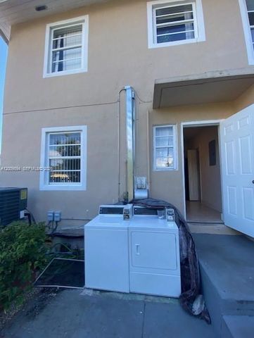 701 82nd St 1, Miami Beach, FL 33141