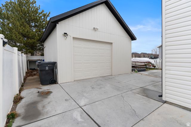 2303 E HAWTHORNE ST, Saratoga Springs, UT 84043