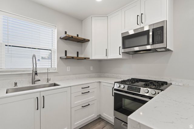 2303 E HAWTHORNE ST, Saratoga Springs, UT 84043