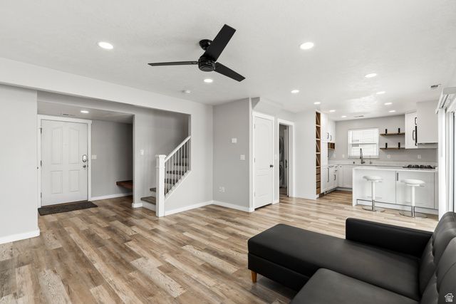 2303 E HAWTHORNE ST, Saratoga Springs, UT 84043