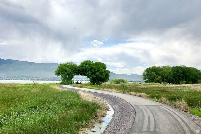 2303 E HAWTHORNE ST, Saratoga Springs, UT 84043