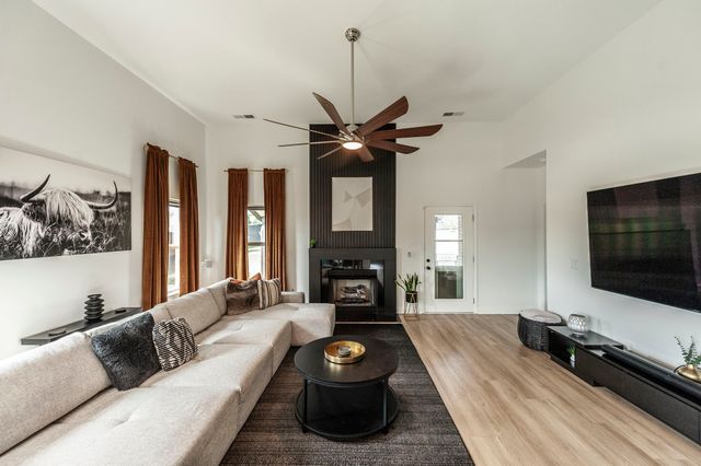 400 Quarry Rd, Gallatin, TN 37066