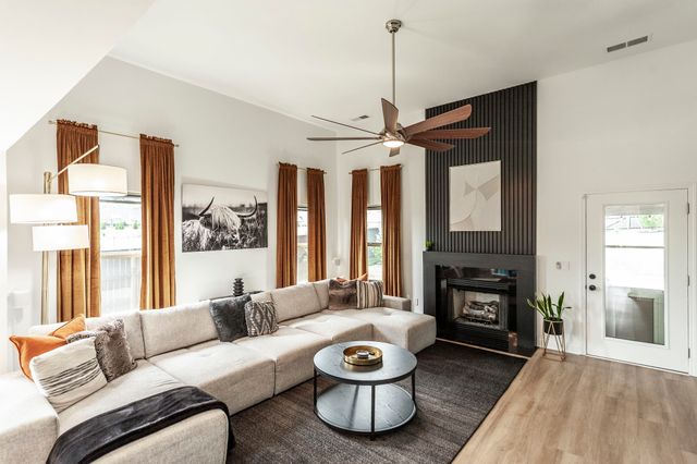 400 Quarry Rd, Gallatin, TN 37066