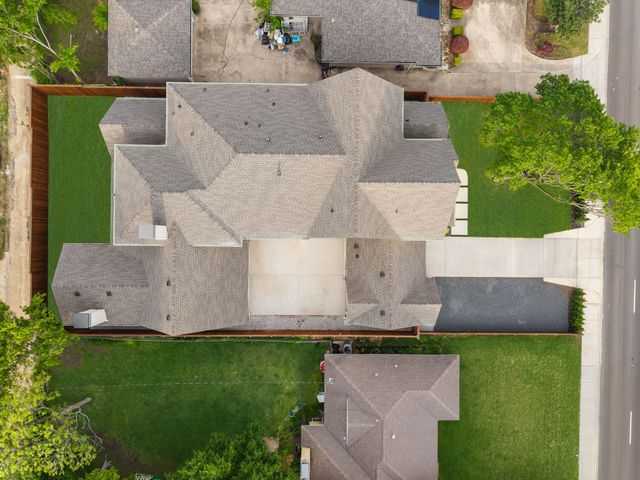 6739 Walnut Hill Lane, Dallas, TX 75230