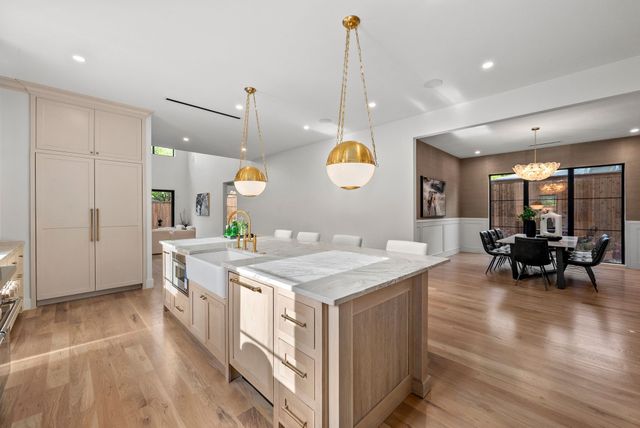 6739 Walnut Hill Lane, Dallas, TX 75230