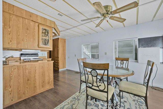 842 Acorn, San Jacinto, CA 92583