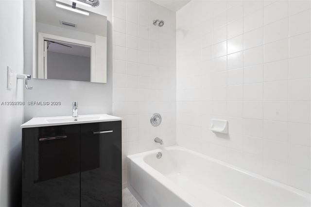 745 SW 148th Ave 804, Sunrise, FL 33325