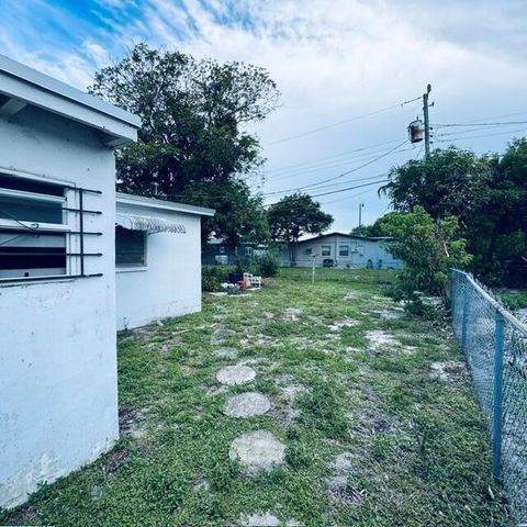 1781 NW 6th Terrace, Pompano Beach, FL 33060