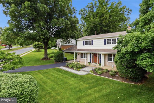 6800 SYDENSTRICKER RD, Springfield, VA 22152