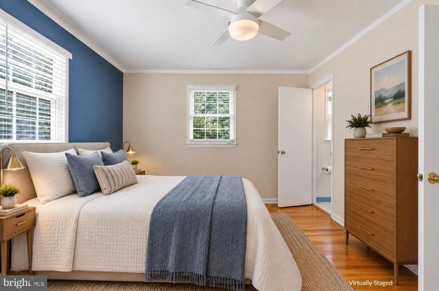 6800 SYDENSTRICKER RD, Springfield, VA 22152