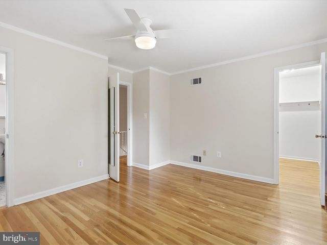 6800 SYDENSTRICKER RD, Springfield, VA 22152
