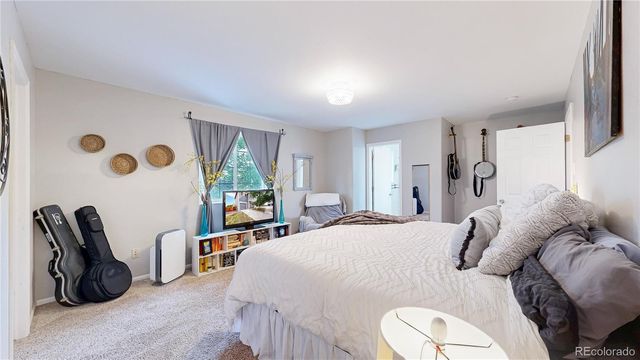 5537 E 100th Way, Thornton, CO 80229