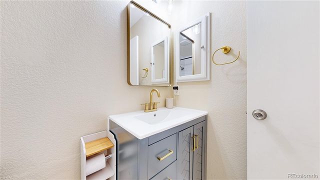 5537 E 100th Way, Thornton, CO 80229