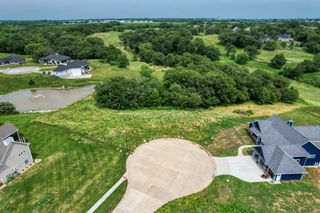 2975 Hickory Circle, Pella, IA 50219