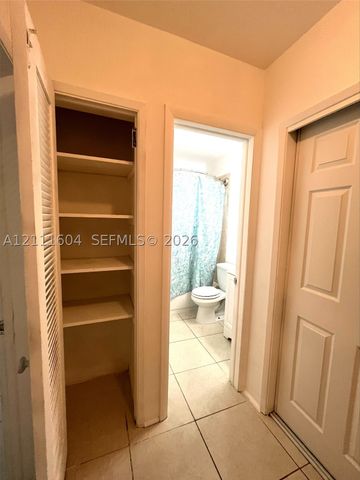 1800 Miami Rd 2, Fort Lauderdale, FL 33316