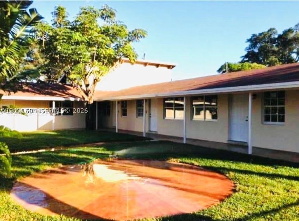 1800 Miami Rd 2, Fort Lauderdale, FL 33316