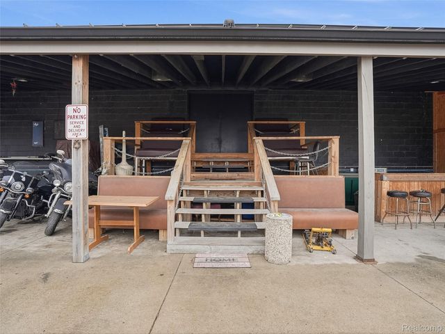 10320 Van Dyke Street, Detroit, MI 48234