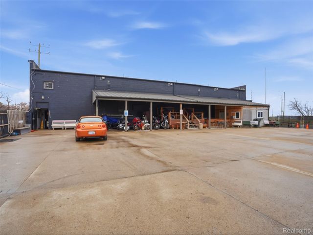 10320 Van Dyke Street, Detroit, MI 48234