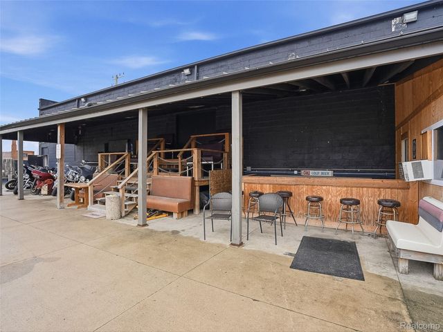 10320 Van Dyke Street, Detroit, MI 48234