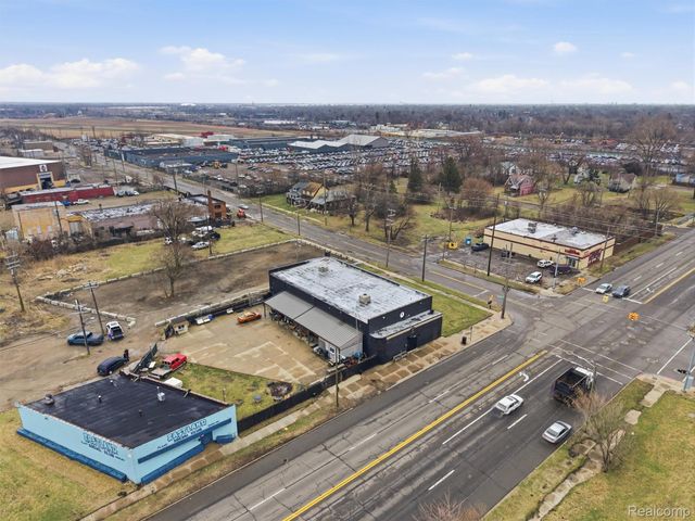 10320 Van Dyke Street, Detroit, MI 48234