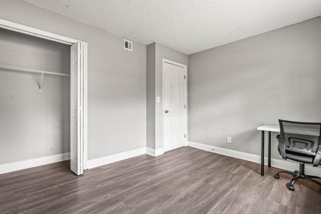6900 SW 39th Street 101j, Davie, FL 33314