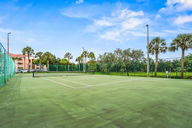 6900 SW 39th Street 101j, Davie, FL 33314
