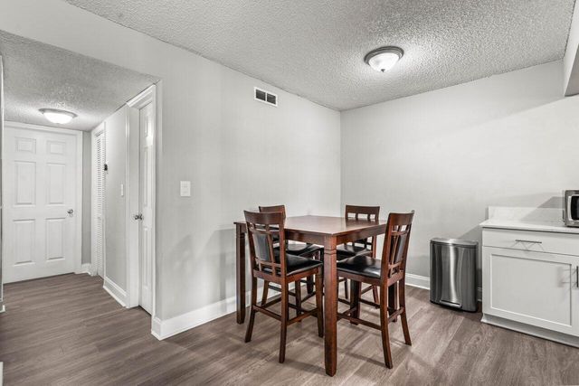 6900 SW 39th Street 101j, Davie, FL 33314