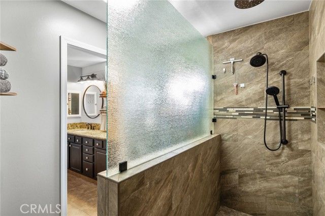 9804 Anaparno, Bakersfield, CA 93312