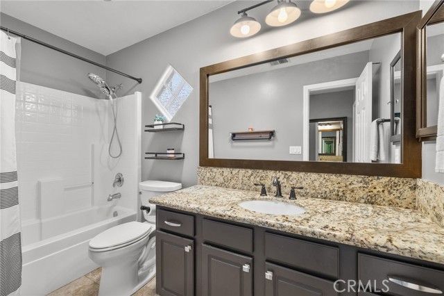 9804 Anaparno, Bakersfield, CA 93312