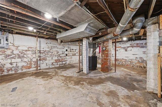 2911 Vera Place NW, Canton, OH 44708