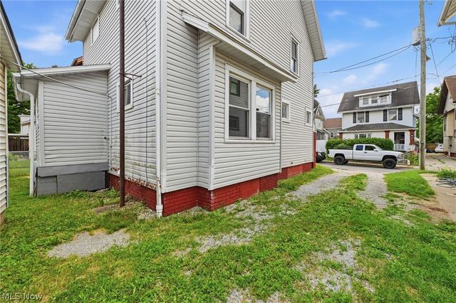 2911 Vera Place NW, Canton, OH 44708