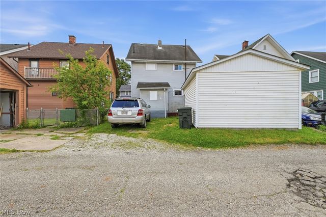 2911 Vera Place NW, Canton, OH 44708