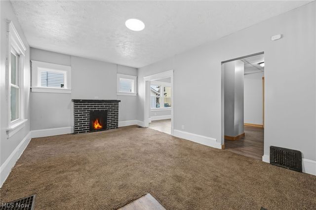 2911 Vera Place NW, Canton, OH 44708