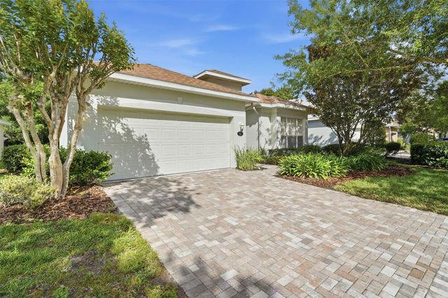 115 AVENHAM DRIVE, Deland, FL 32724