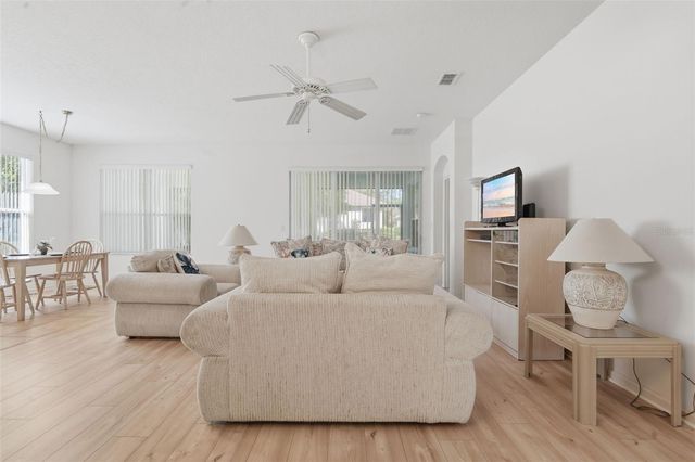 115 AVENHAM DRIVE, Deland, FL 32724