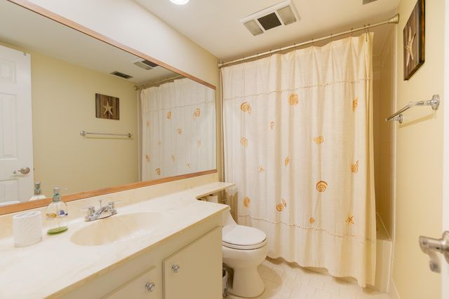 12524 SHORELINE Drive 302, Wellington, FL 33414