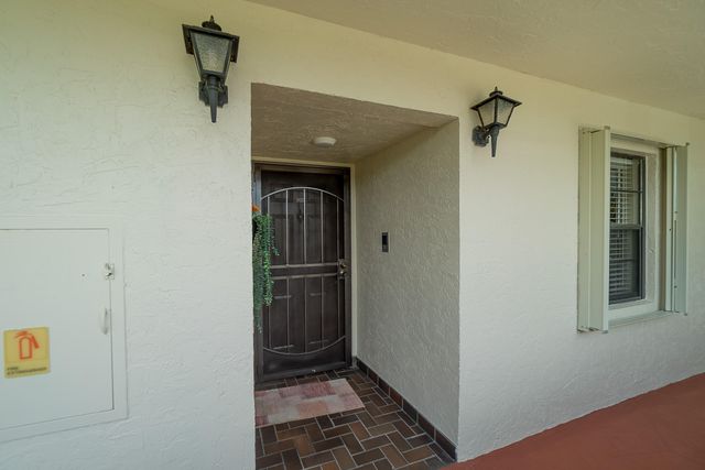 12524 SHORELINE Drive 302, Wellington, FL 33414