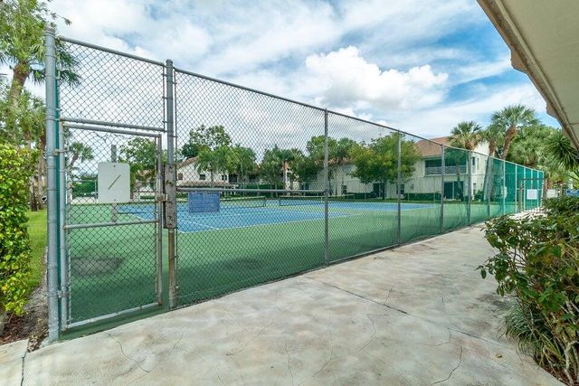 12524 SHORELINE Drive 302, Wellington, FL 33414