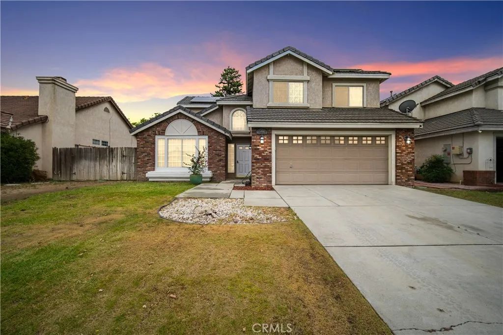 906 Devonshire, Bakersfield, CA 93312