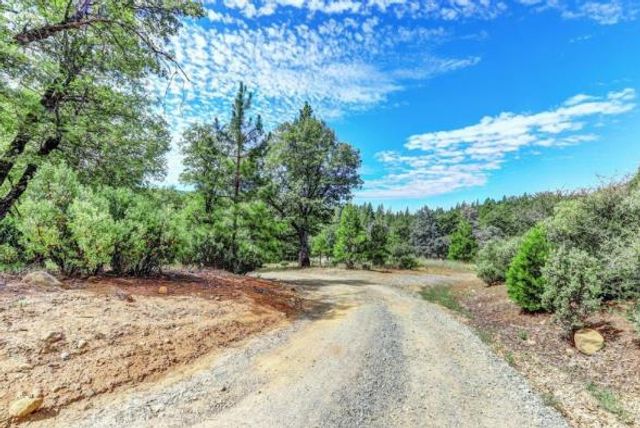 17008 Bloomfield Ridge Pl, Nevada City, CA 95959