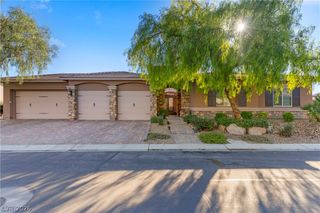 6589 Lyon Estates Avenue, Las Vegas, NV 89131