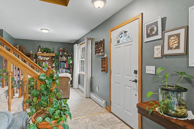 51 Meadow Brook Lane, Fletcher, VT 05444